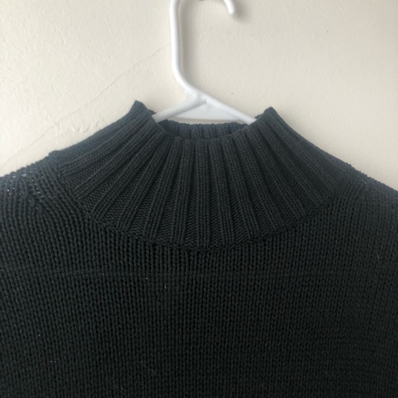 J. CREW TURTLE NECK - Picture 3 of 3